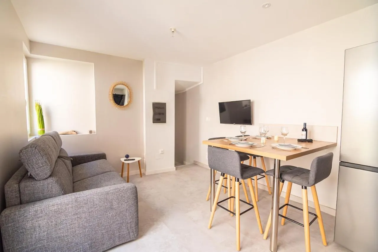 Au Coin Des Vins Apartment Tulette France